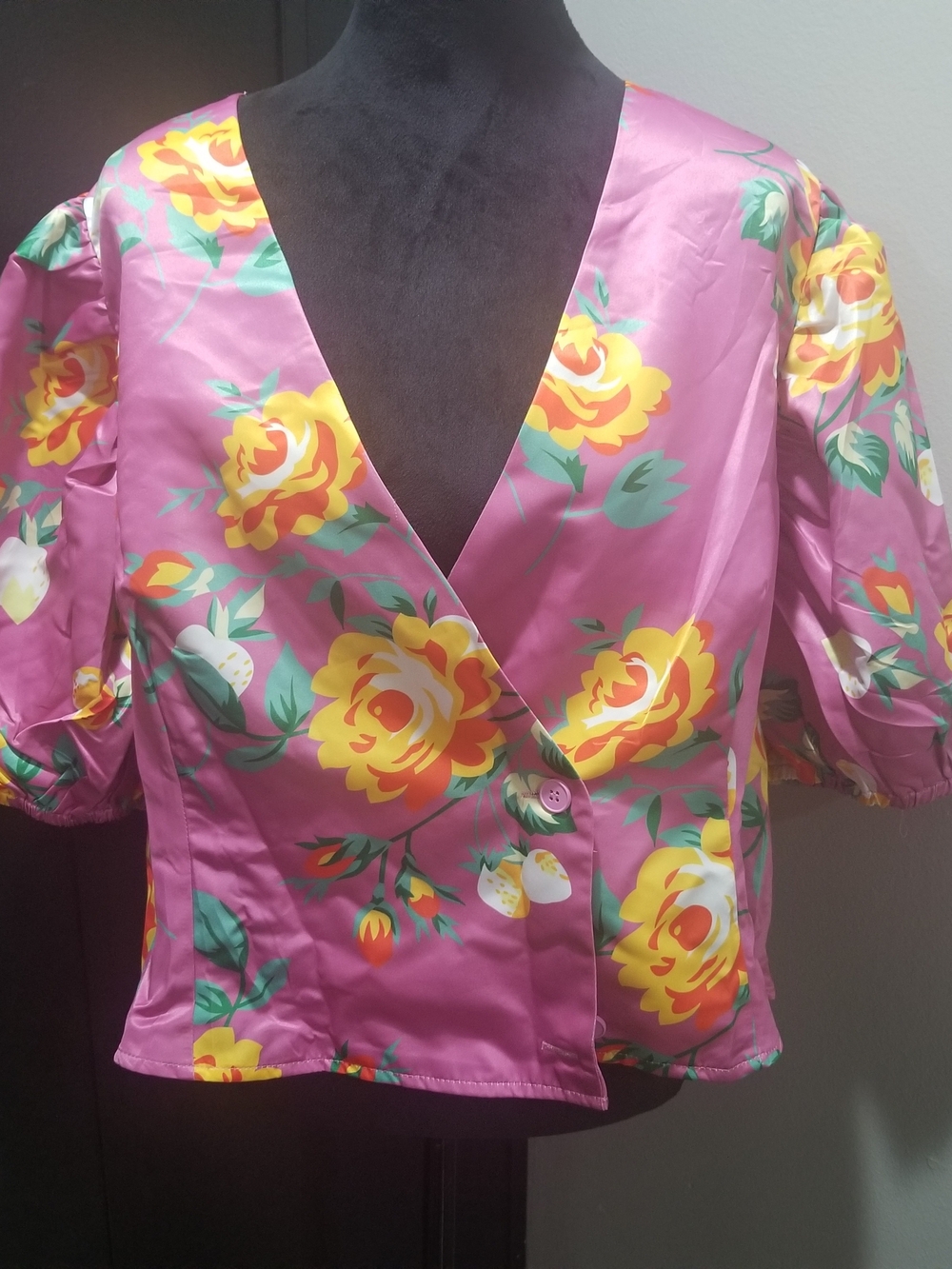 PLUS BOUTIQUE Women’s Pink Floral Wrap-Style Top
